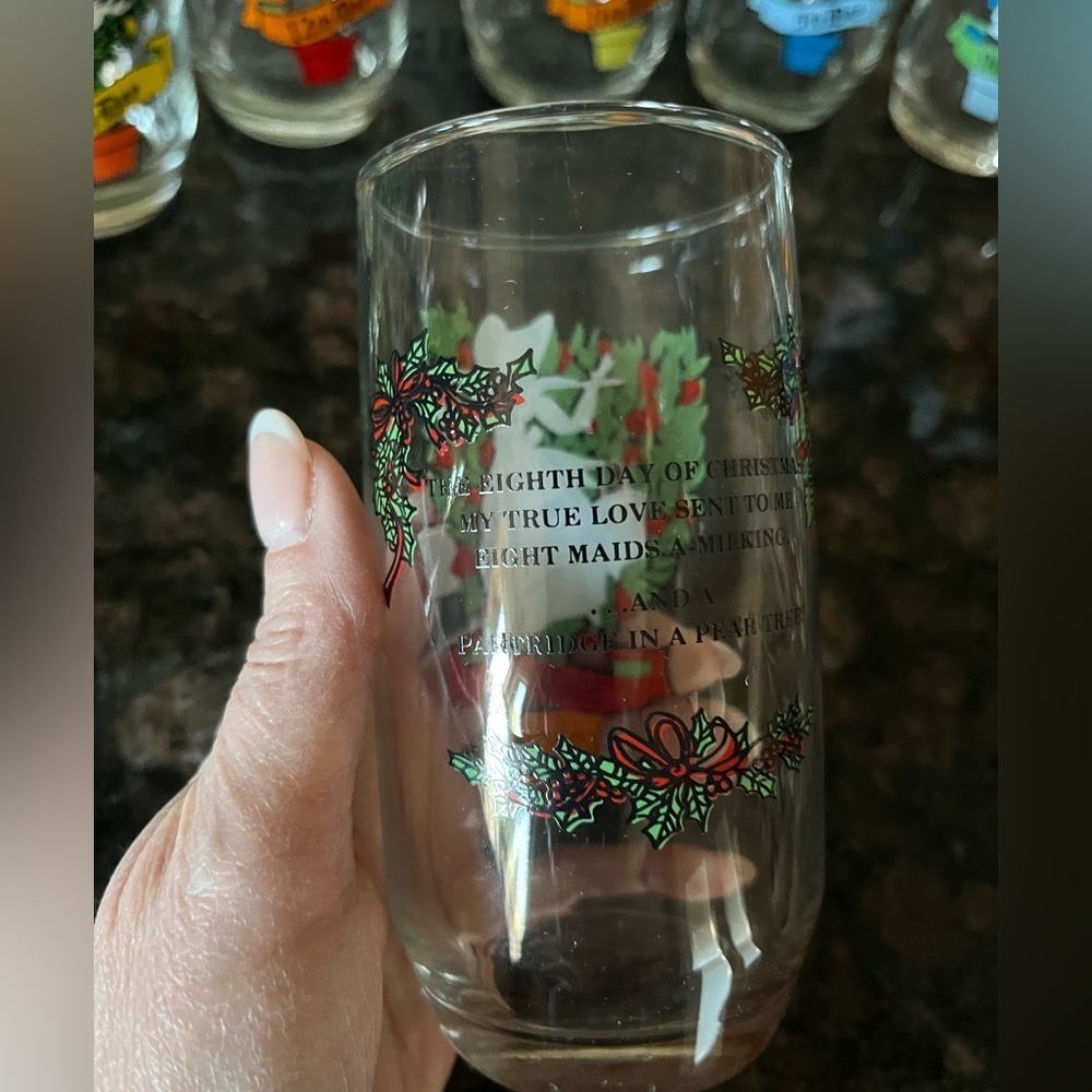 Vintage original box Set 12 Vintage Anchor Hocking 12 Days of Christmas Glasses - Picture 7 of 11